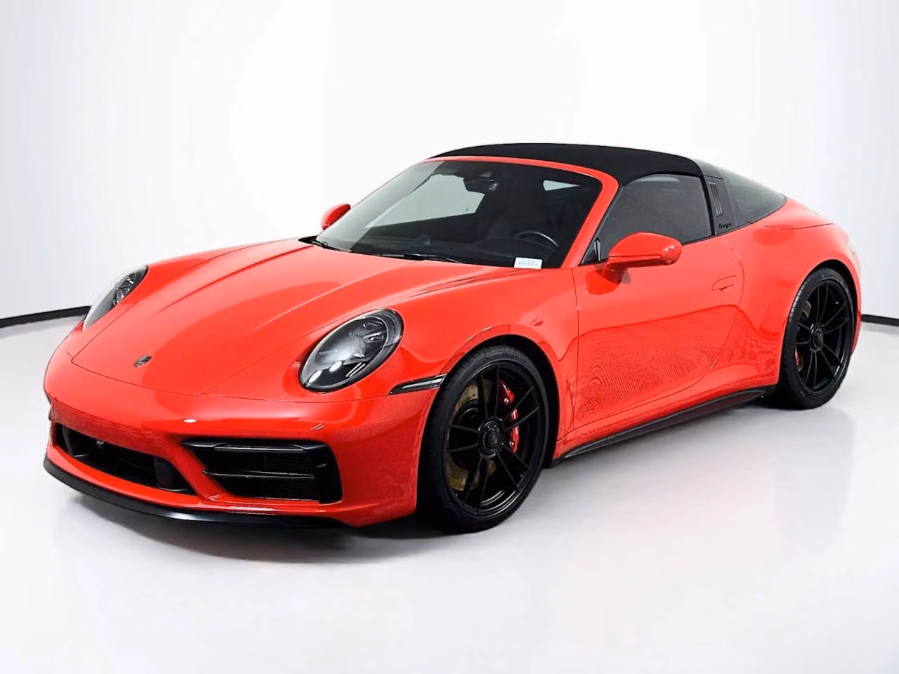 
           
        2024 Porsche 911