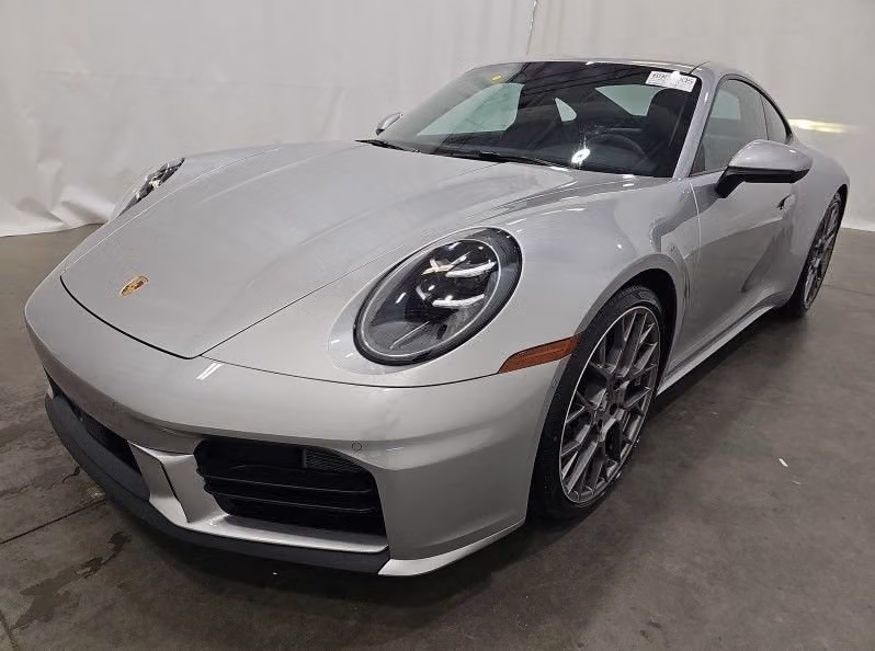 
           
        2025 Porsche 911