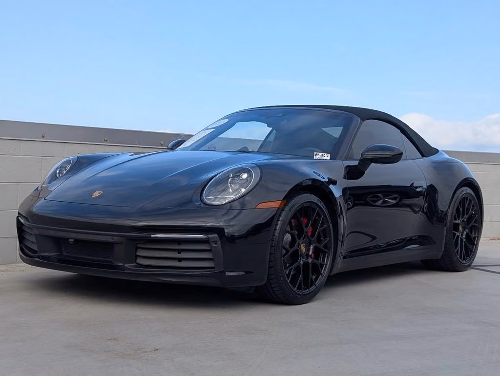 
           
        2022 Porsche 911