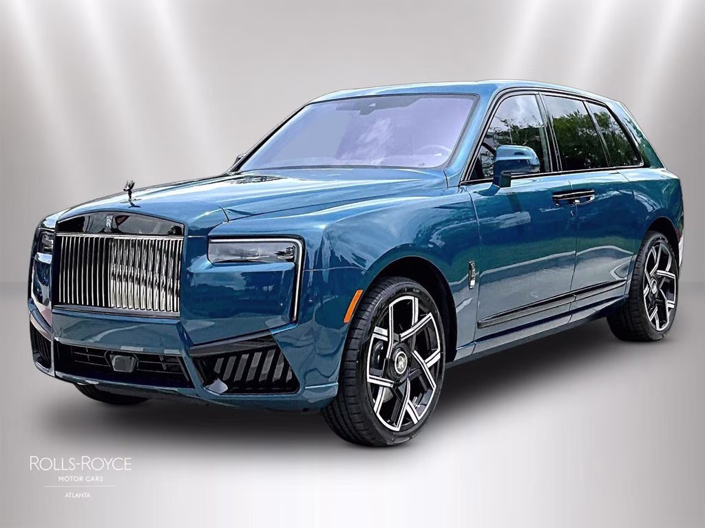 mph000_243418431_sla33ha02vu236593_2027_rolls_royce_black_badge_cullinan_mustique_blue_1_111642_ad1dc2edab