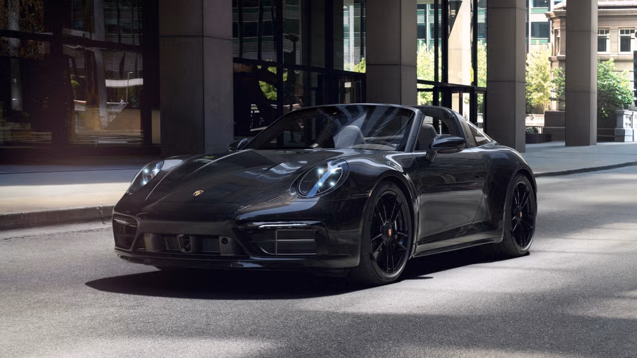 
           
        2023 Porsche 911
