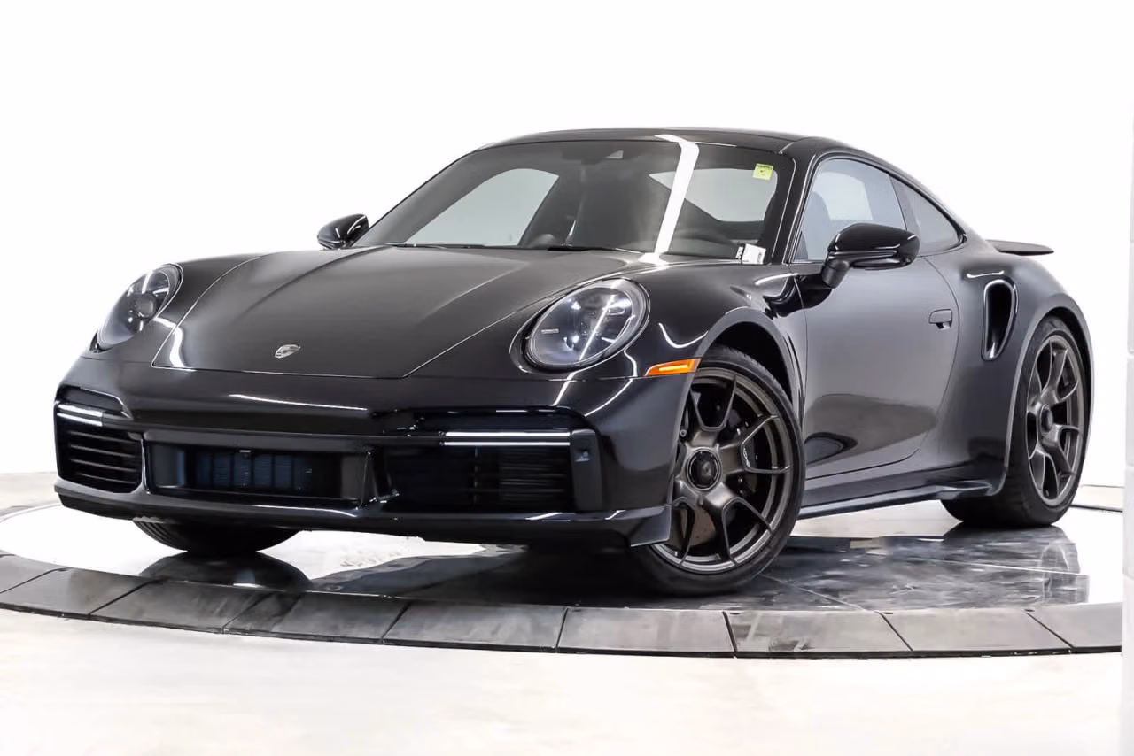 
           
        2025 Porsche 911