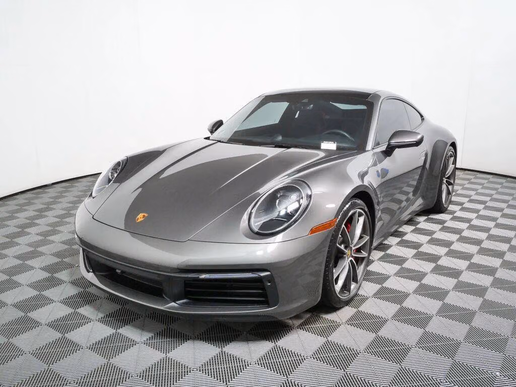 
           
        2023 Porsche 911