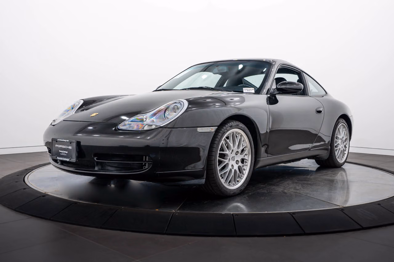 
           
        2001 Porsche 911