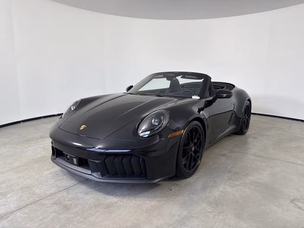 
           New 
        2026 Porsche 911