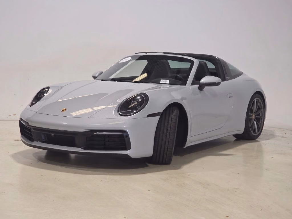 
           
        2024 Porsche 911