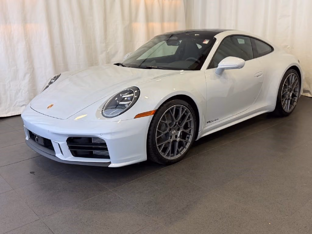 
           New 
        2026 Porsche 911
