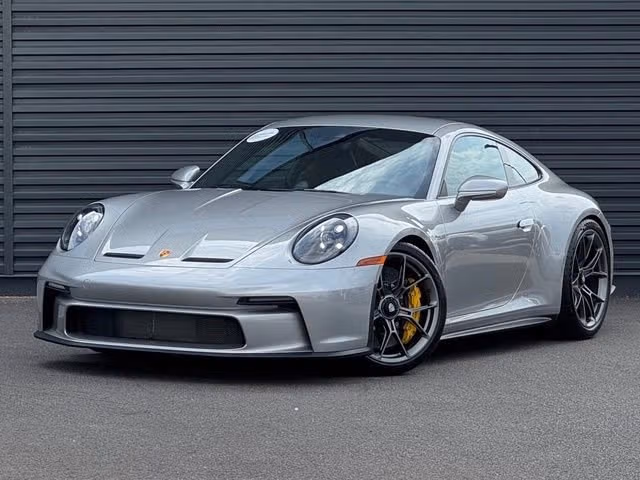 
           
        2022 Porsche 911