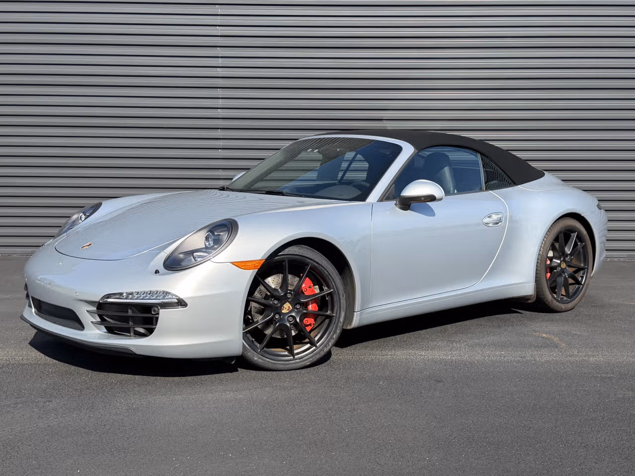 
           
        2016 Porsche 911