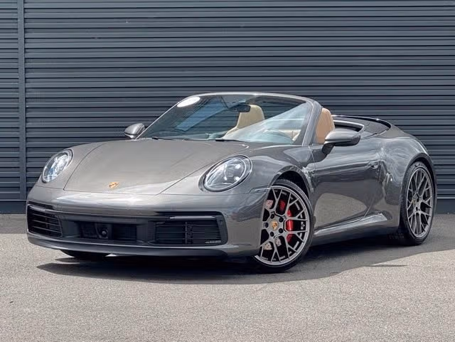 
           
        2020 Porsche 911