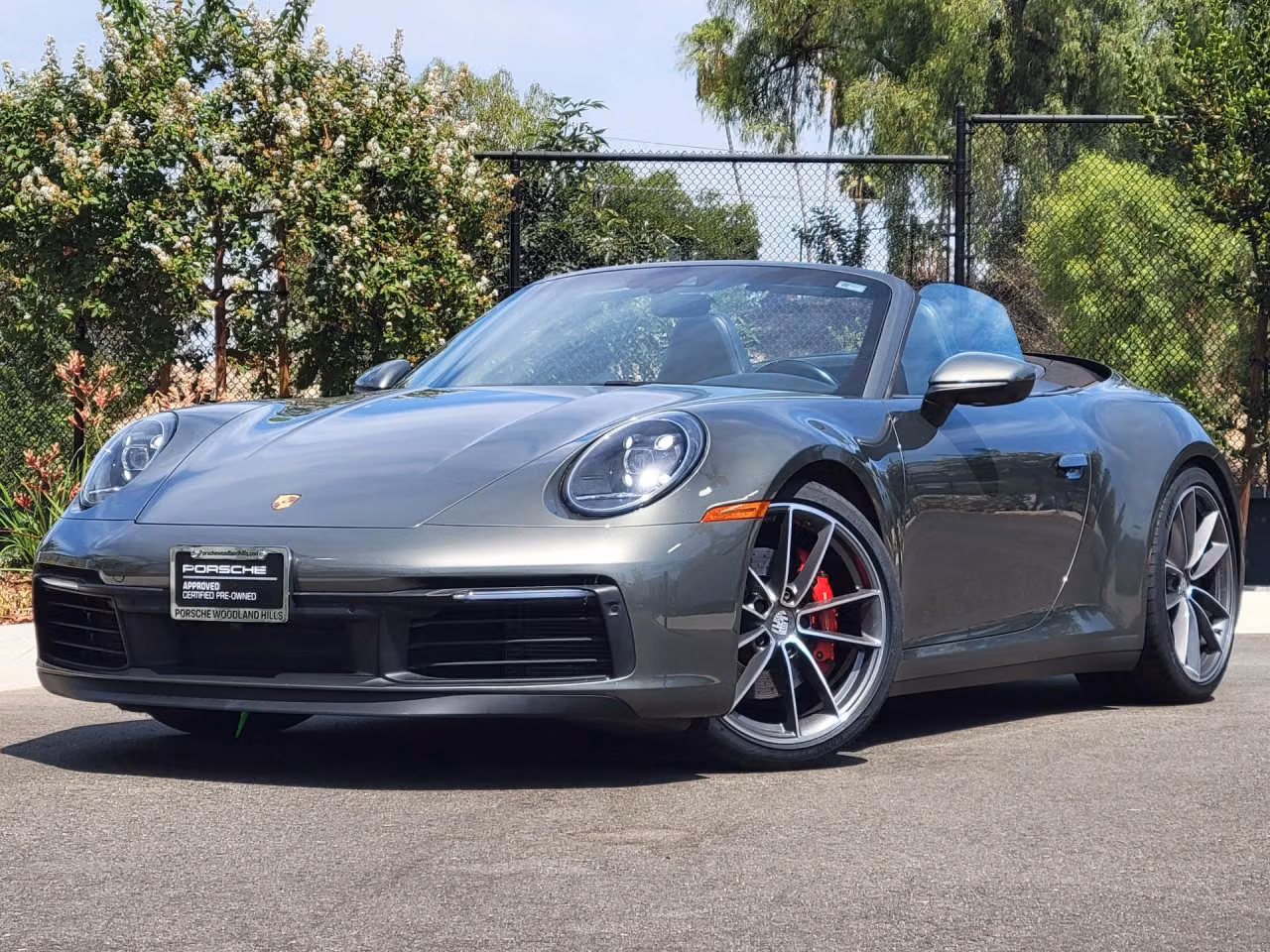 
           
        2021 Porsche 911