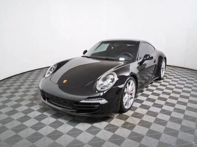 
           
        2014 Porsche 911