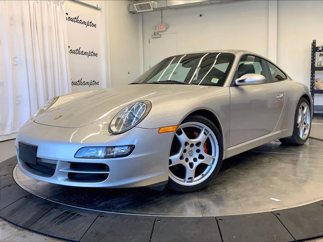 
           
        2007 Porsche 911