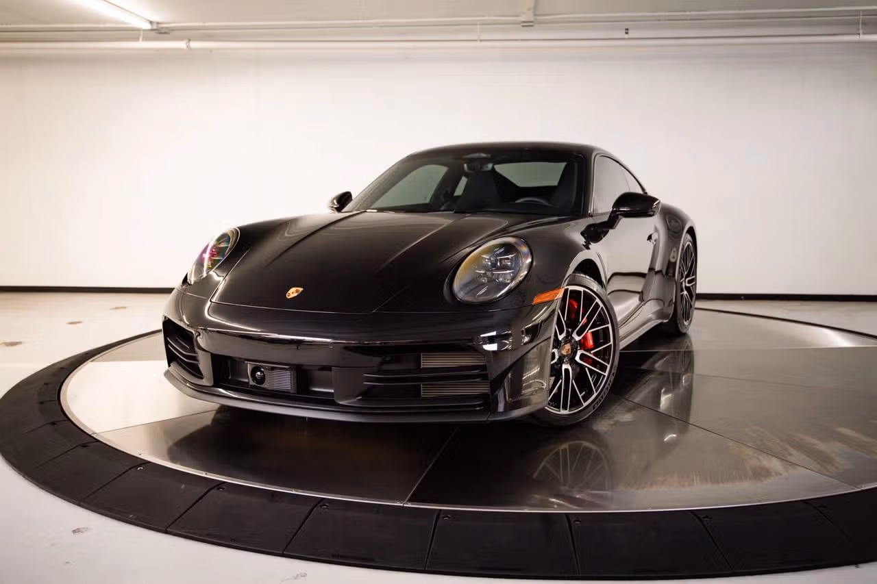 
           
        2026 Porsche 911