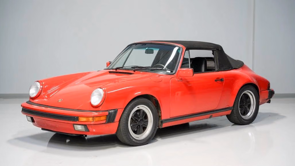 
           
        1988 Porsche 911