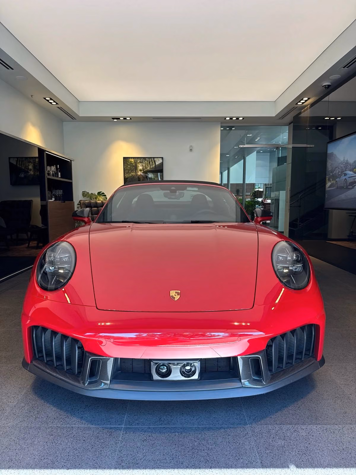 
           
        2026 Porsche 911