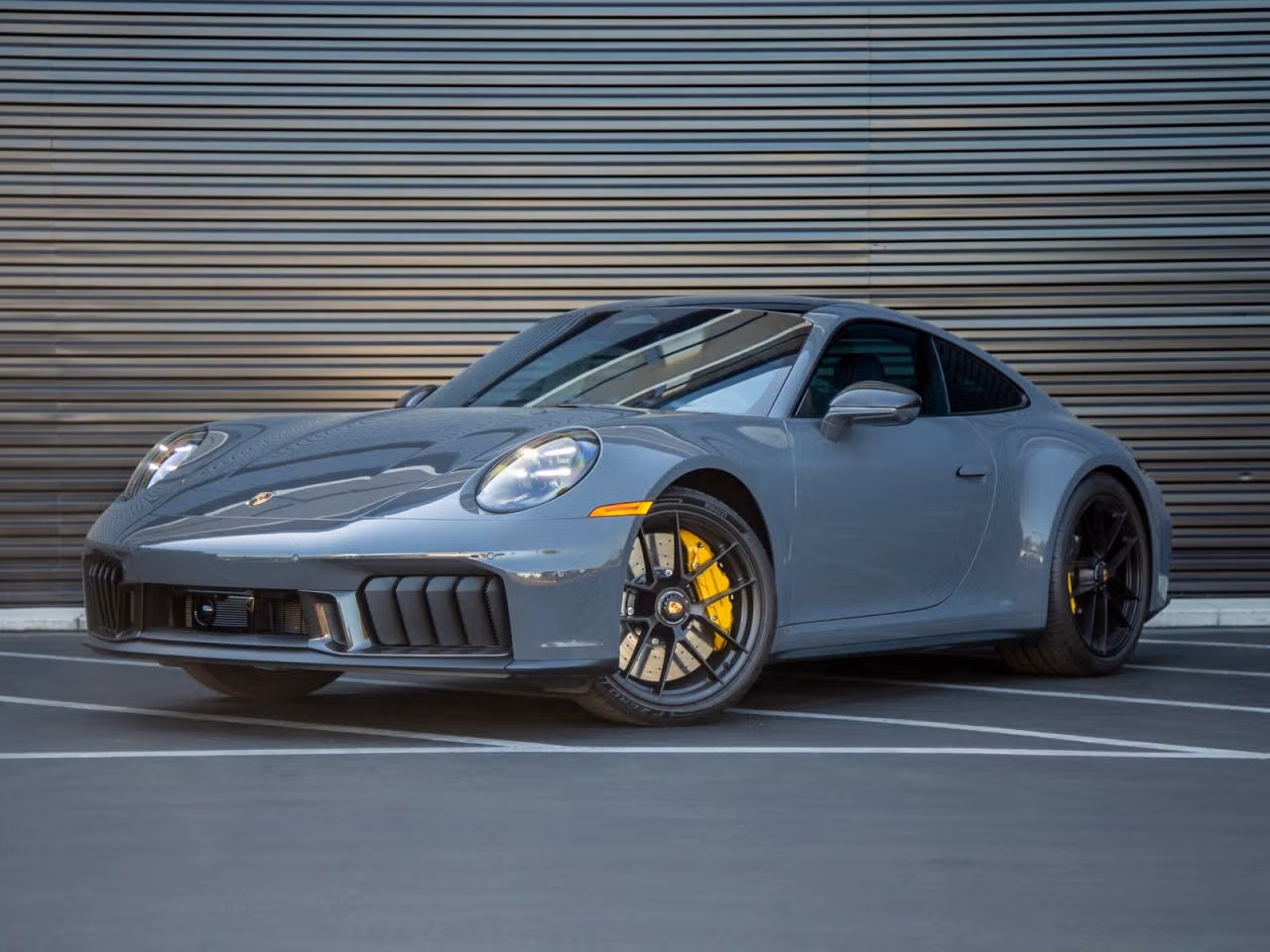
           
        2026 Porsche 911
