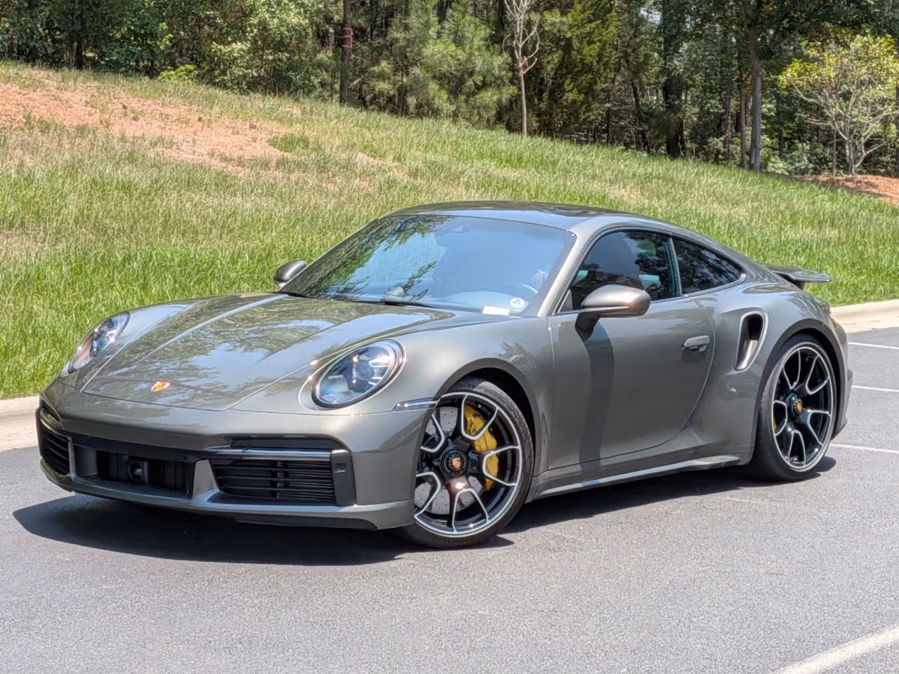 
           
        2024 Porsche 911