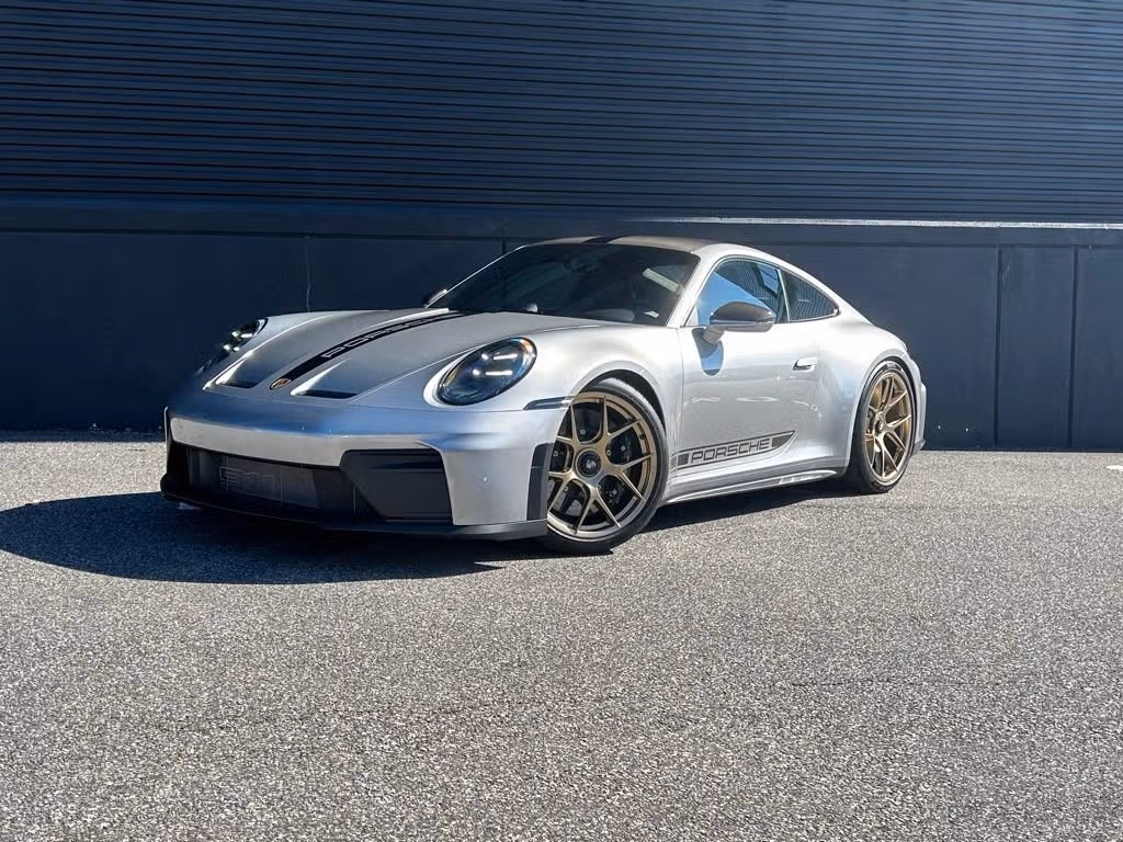 
           
        2026 Porsche 911