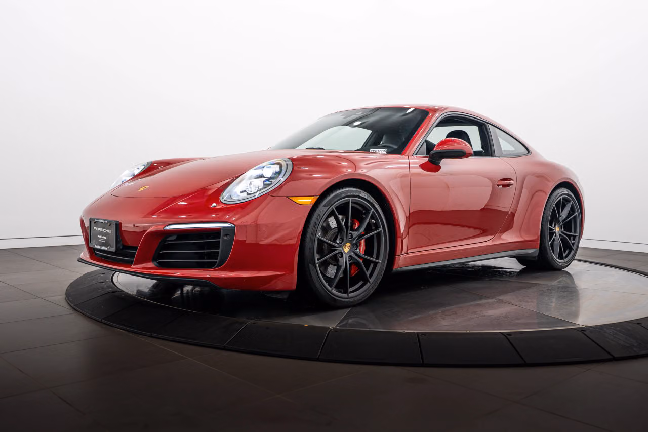 
           
        2017 Porsche 911