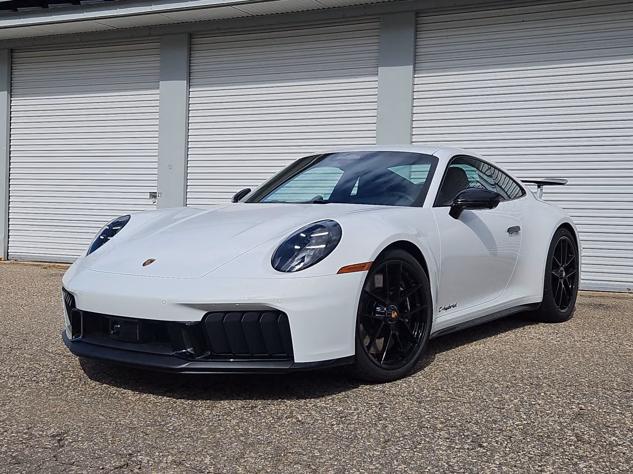 
           New 
        2026 Porsche 911