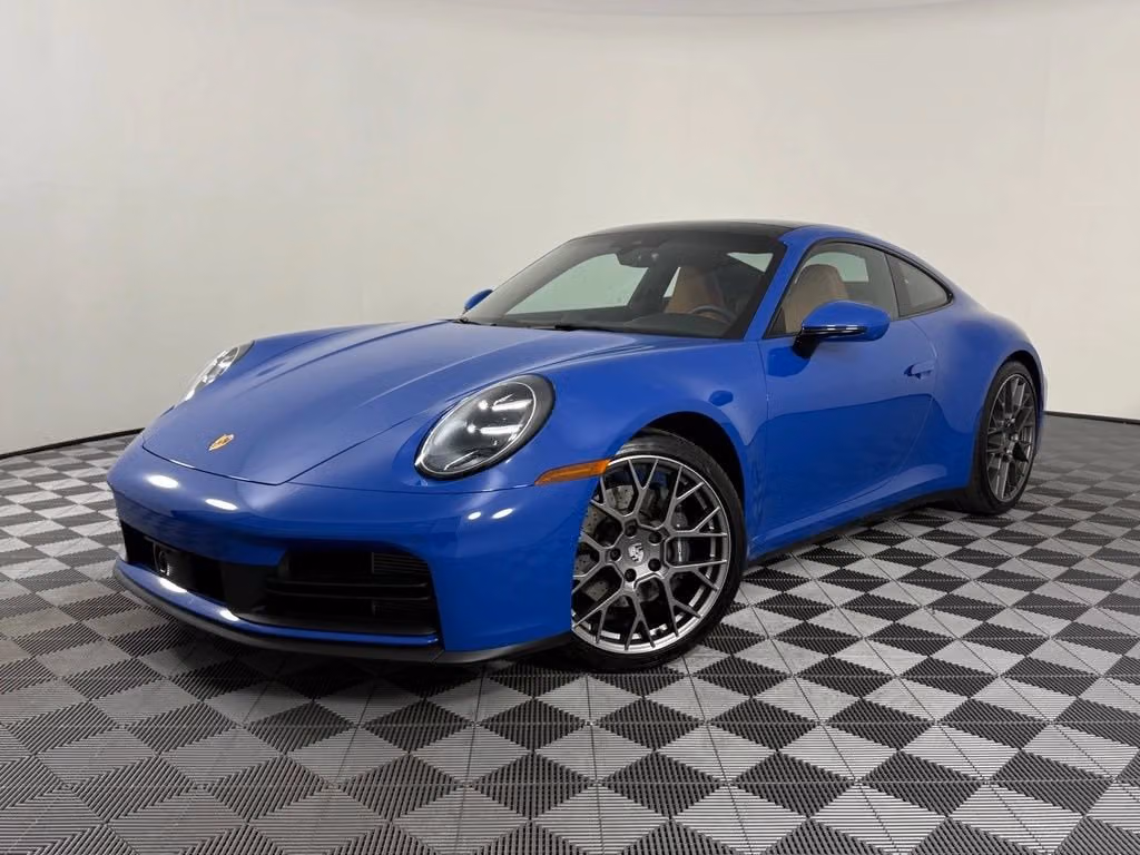 
           
        2025 Porsche 911