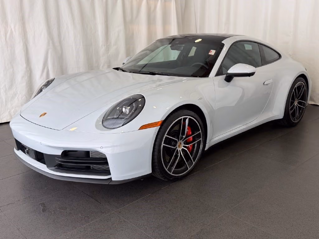 
           
        2026 Porsche 911