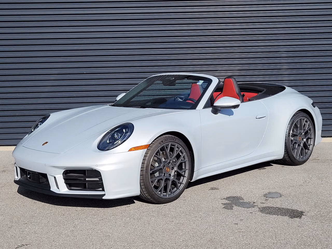 
           New 
        2026 Porsche 911