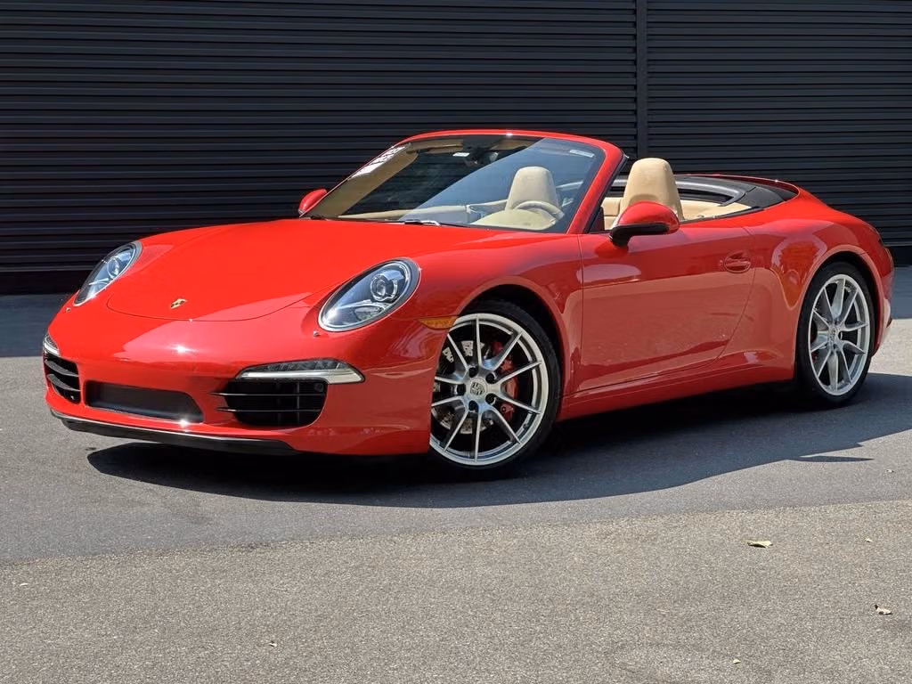 
           
        2014 Porsche 911