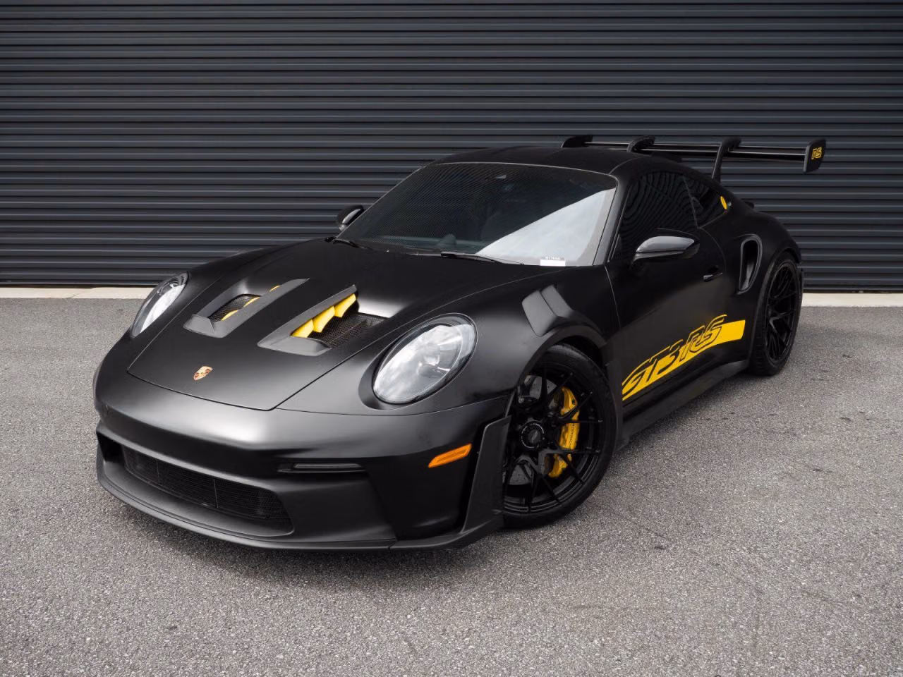 
           
        2023 Porsche 911