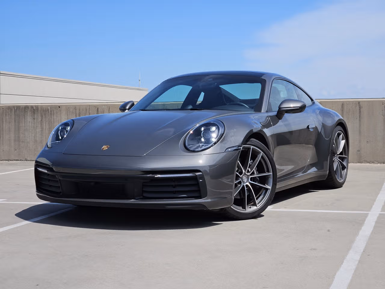
           
        2024 Porsche 911