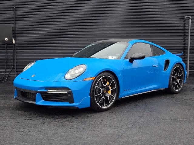 
           
        2023 Porsche 911