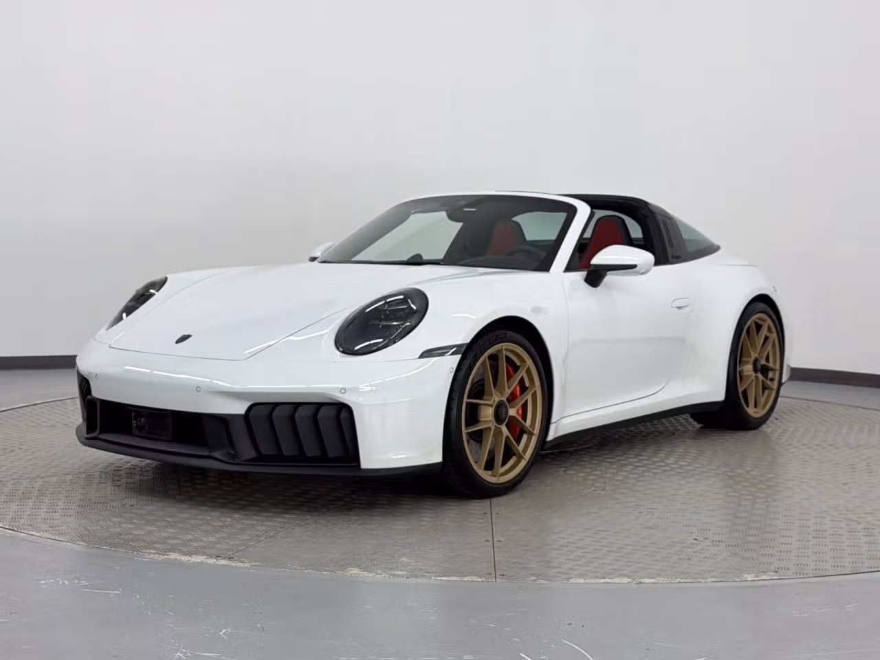 
           
        2026 Porsche 911