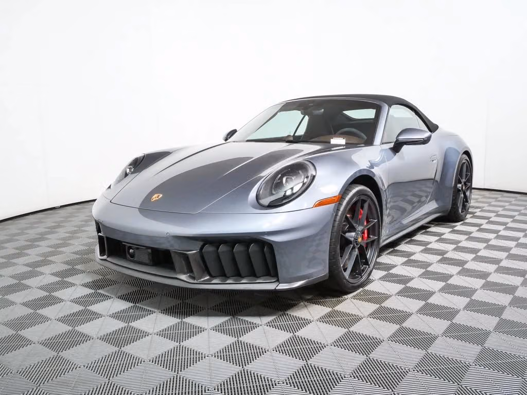 
           
        2026 Porsche 911