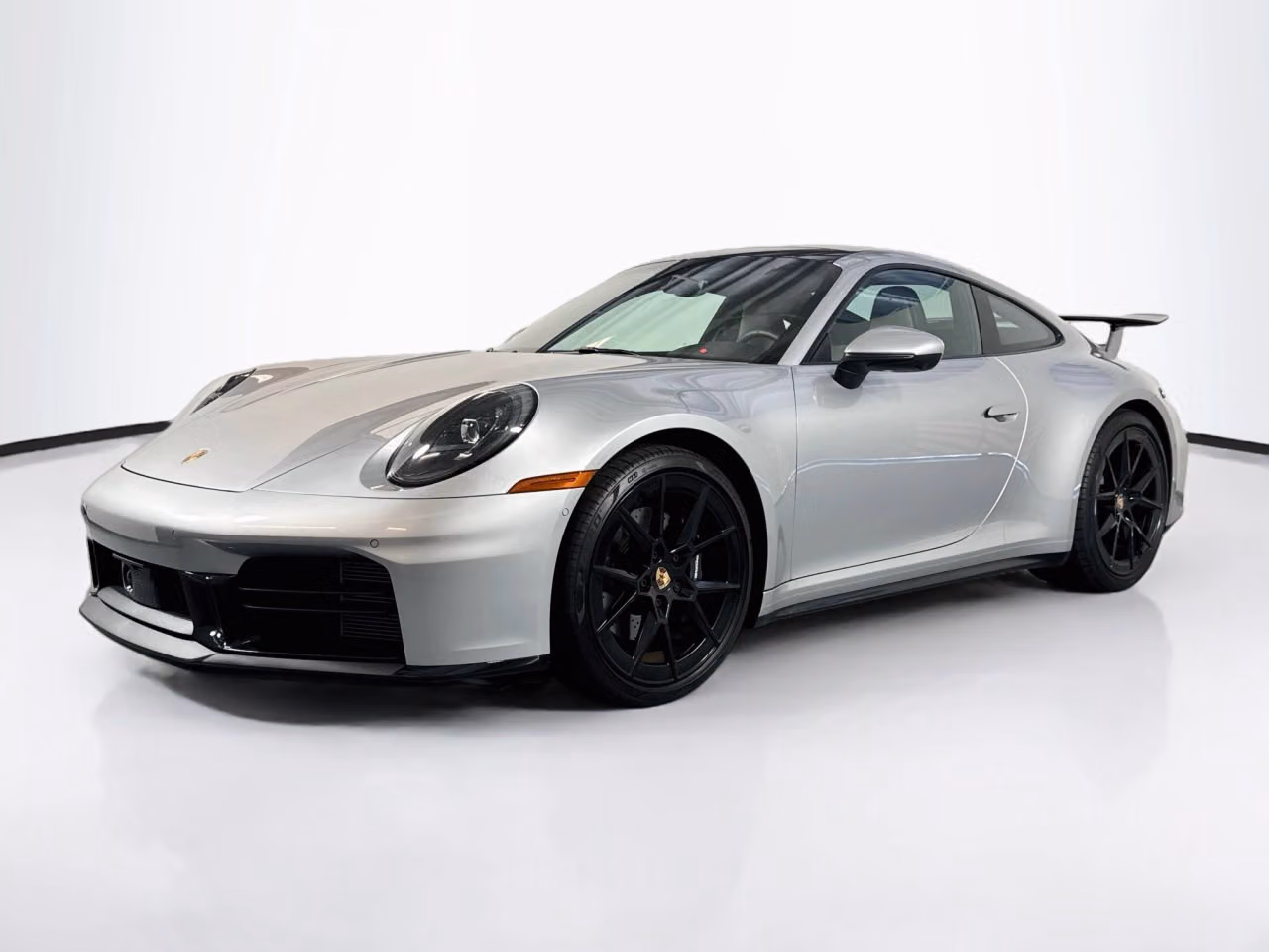 
           
        2025 Porsche 911