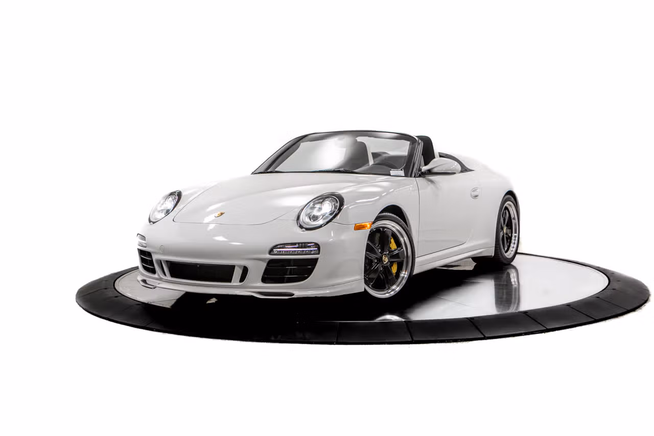 
           
        2011 Porsche 911