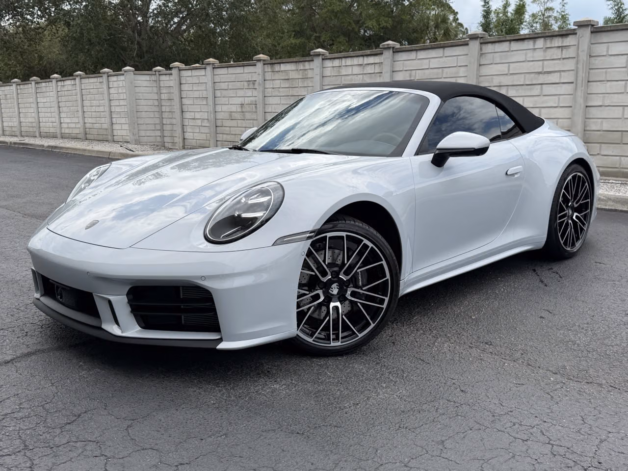 
           
        2026 Porsche 911