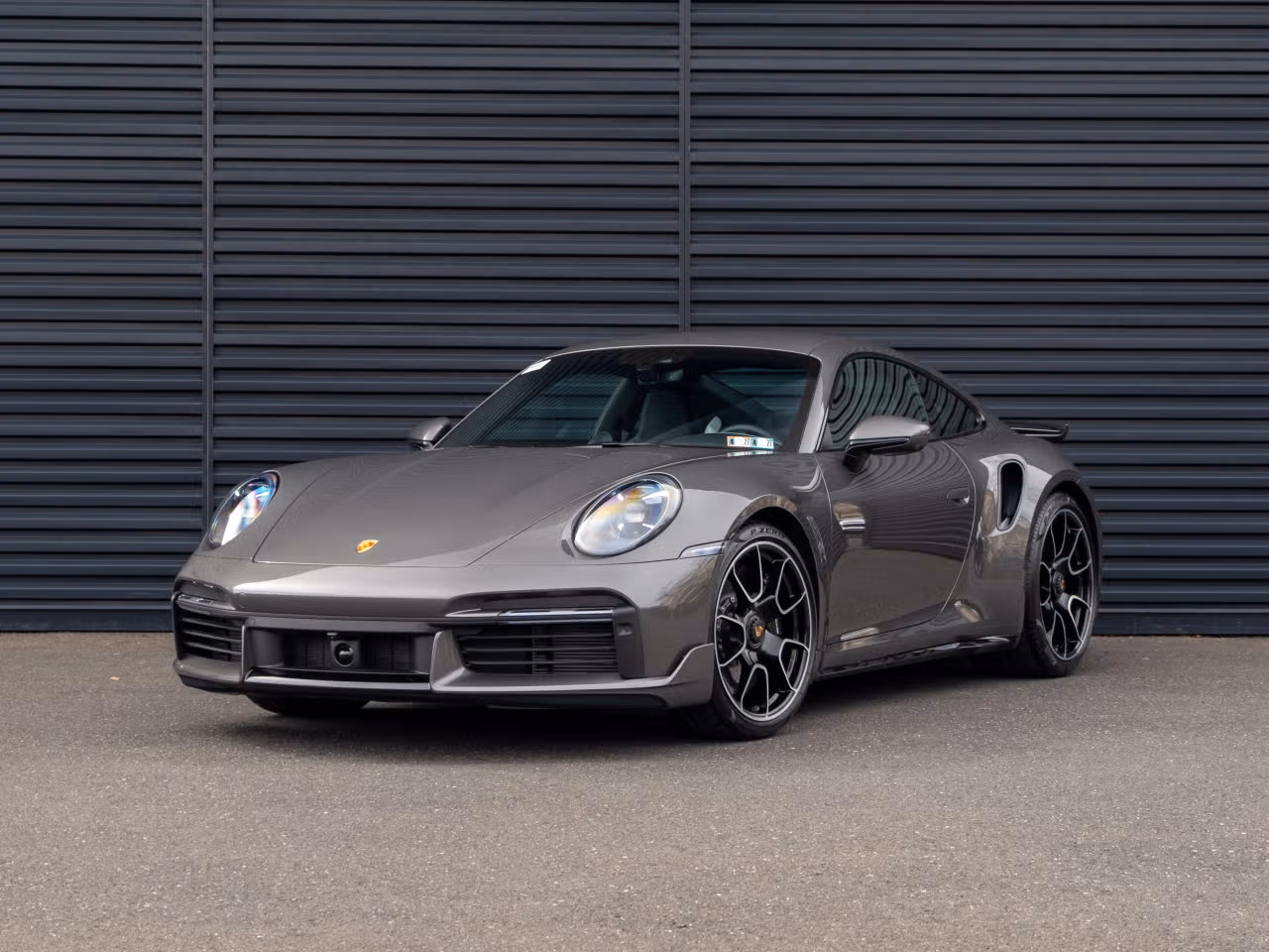 
           
        2021 Porsche 911