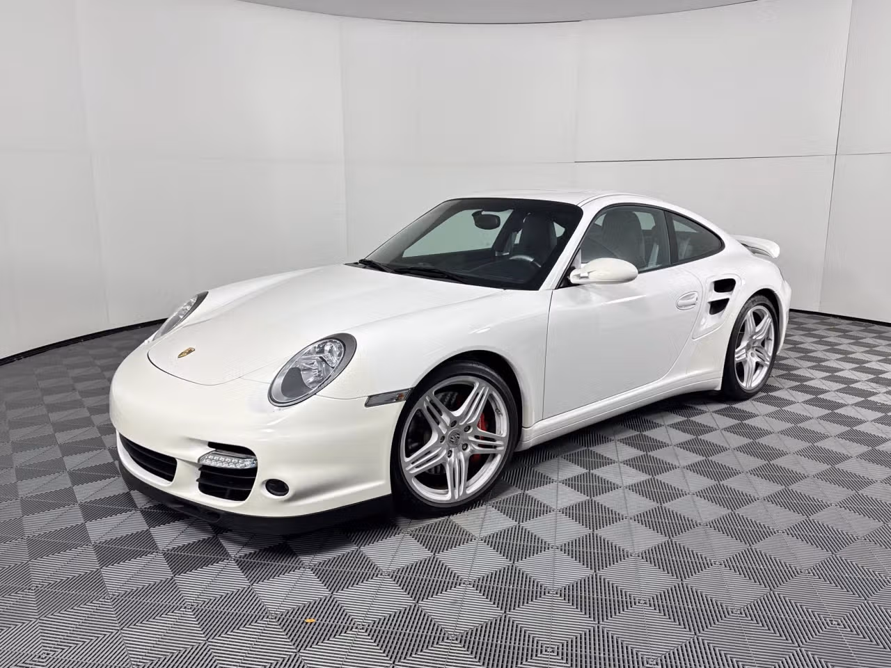 
           
        2007 Porsche 911