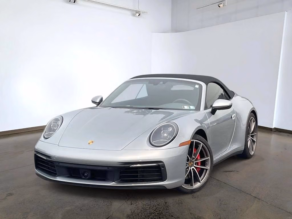 
           
        2020 Porsche 911