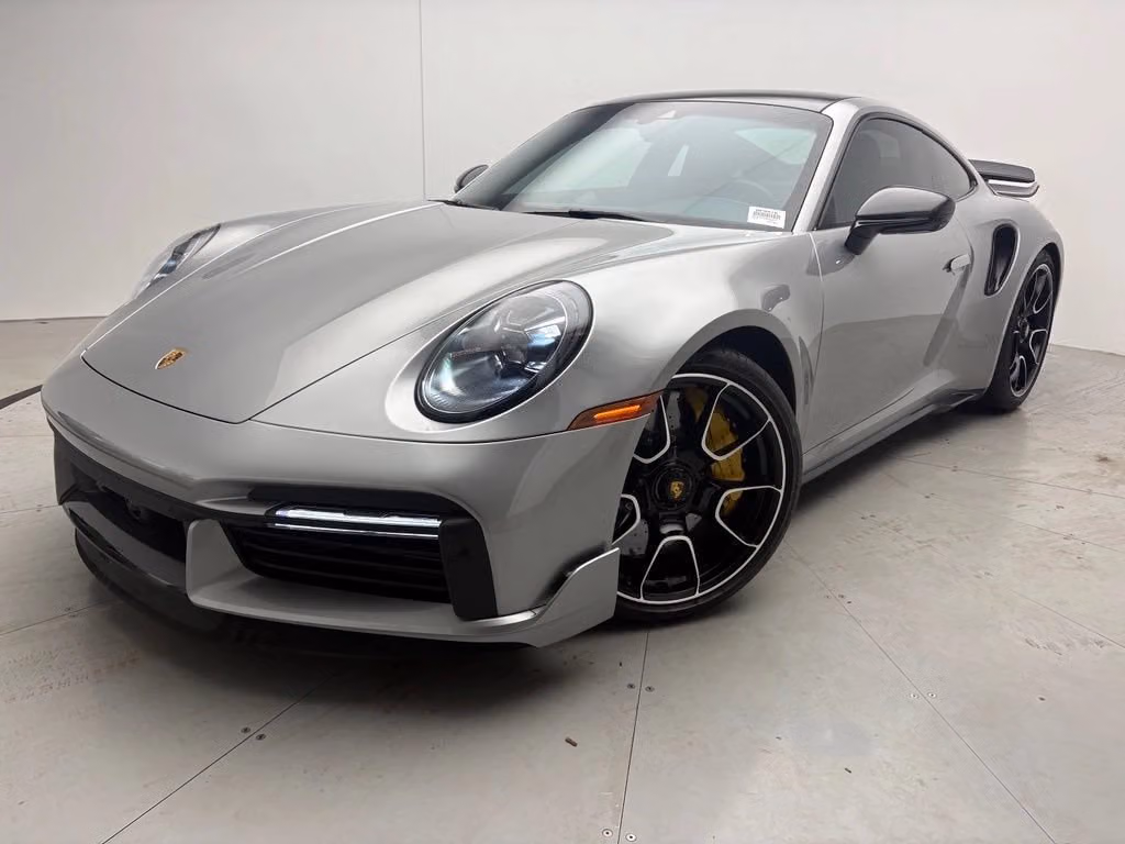 
           
        2021 Porsche 911