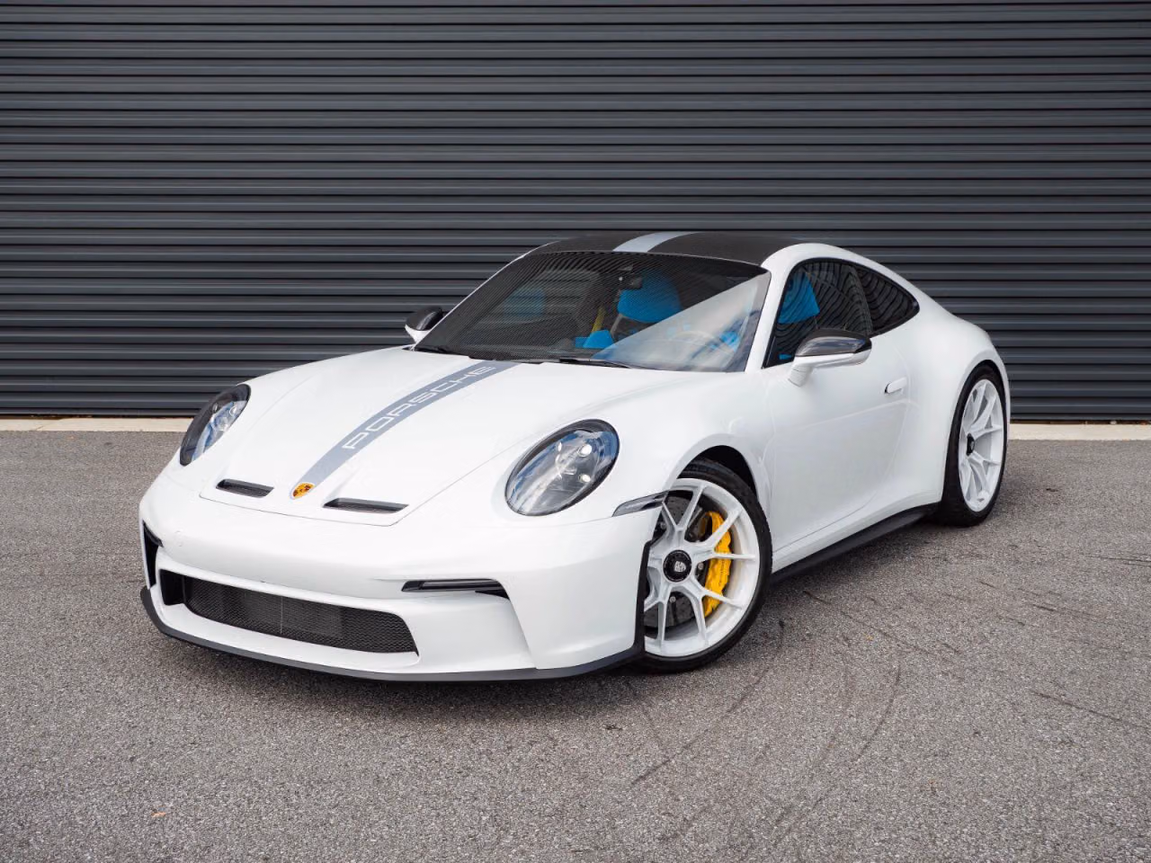 
           
        2023 Porsche 911