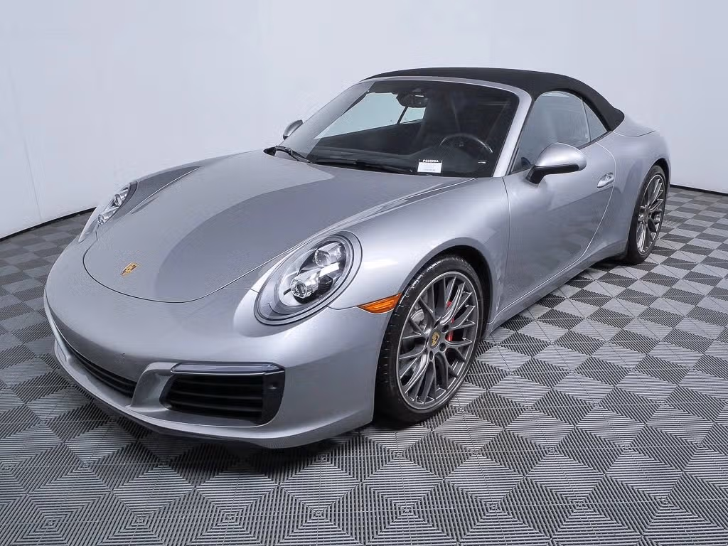 
           
        2019 Porsche 911