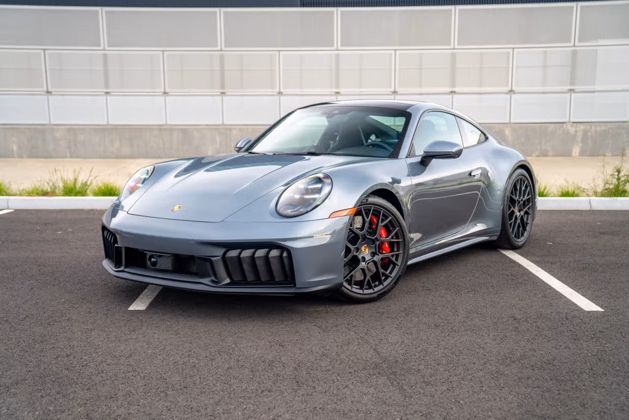 
           
        2026 Porsche 911
