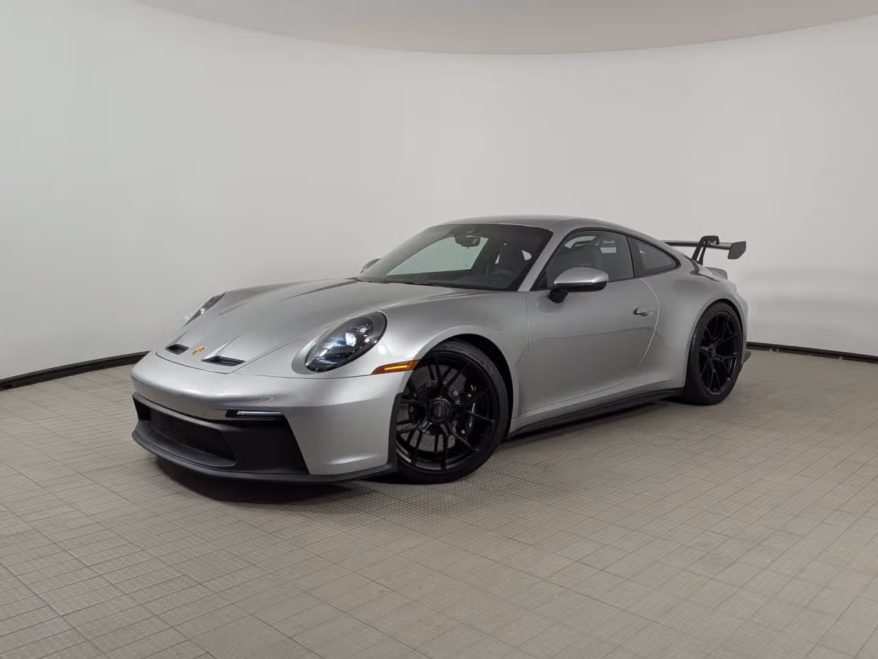 
           
        2023 Porsche 911
