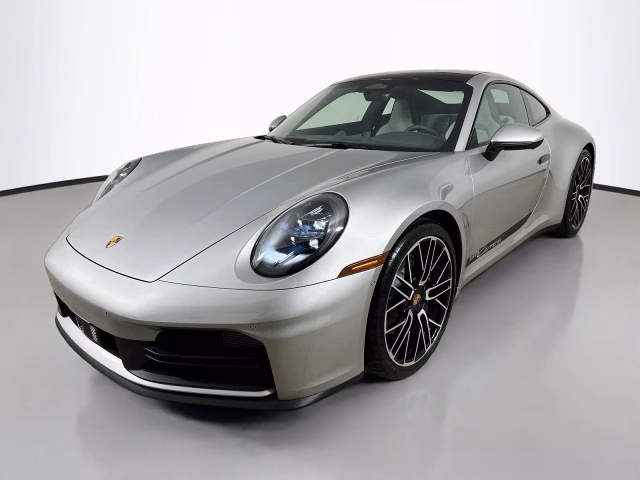 
           New 
        2026 Porsche 911