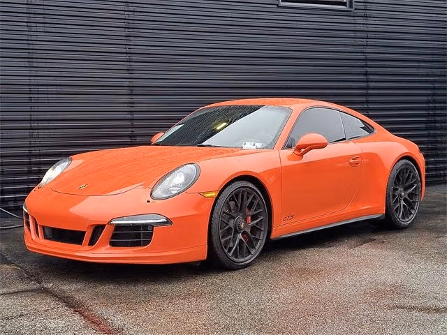 
           
        2016 Porsche 911
