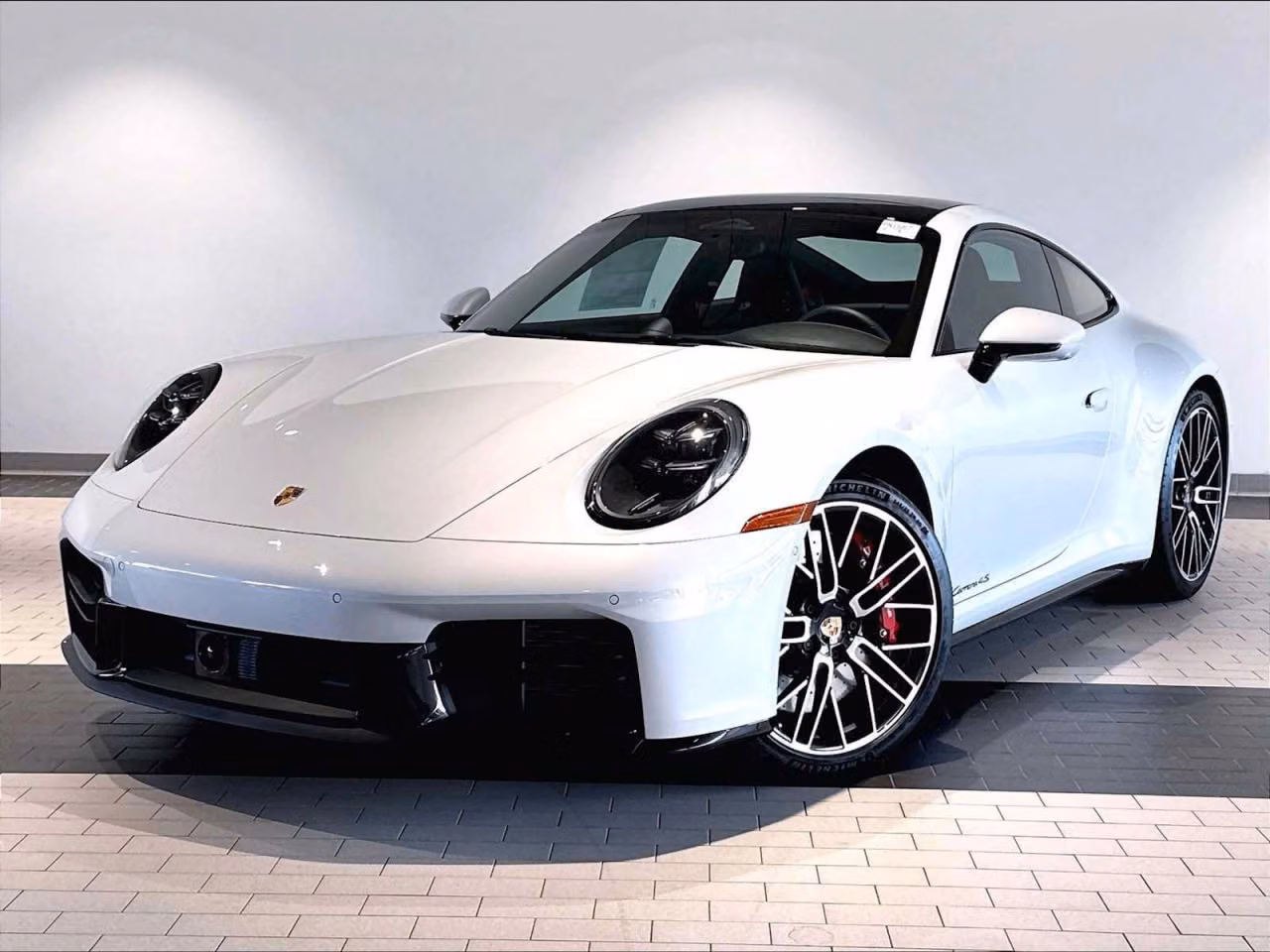 
           New 
        2026 Porsche 911