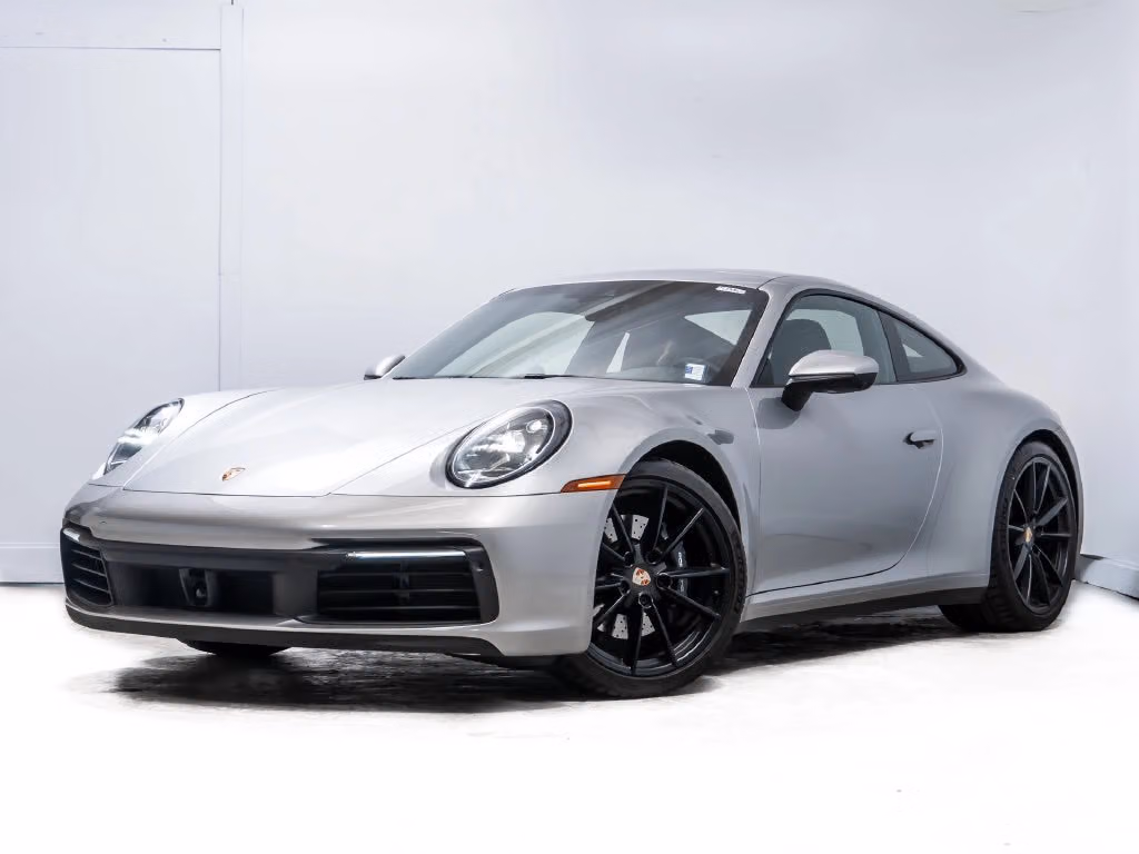 
           
        2024 Porsche 911