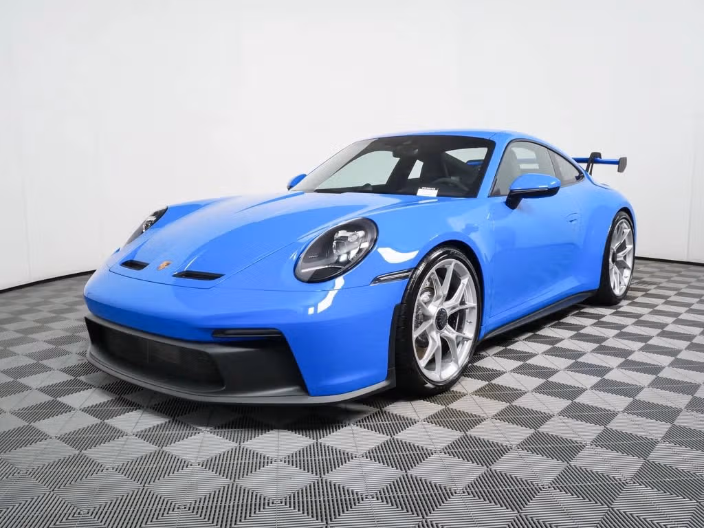 
           
        2024 Porsche 911
